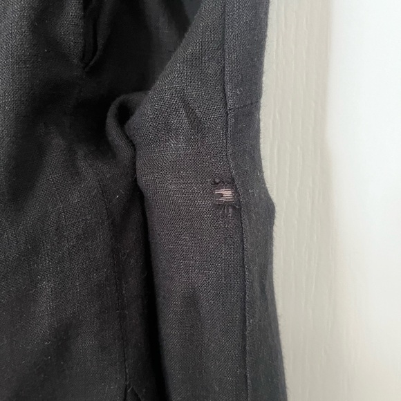 ASOS DESIGN collared linen mix button up jumpsuit in black - Picture 5 of 6